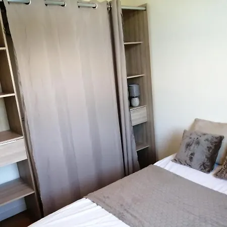 Appartement D'Une Chambre A Saujon